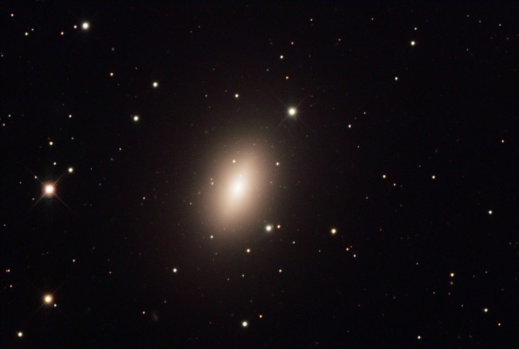 elliptical galaxy NGC 4697