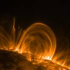 Loops extending from the surface of the sun