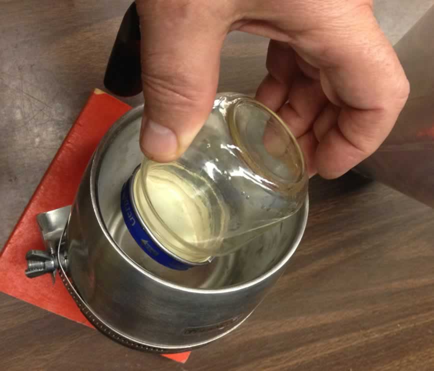 glass jar with lid as cooking chamber